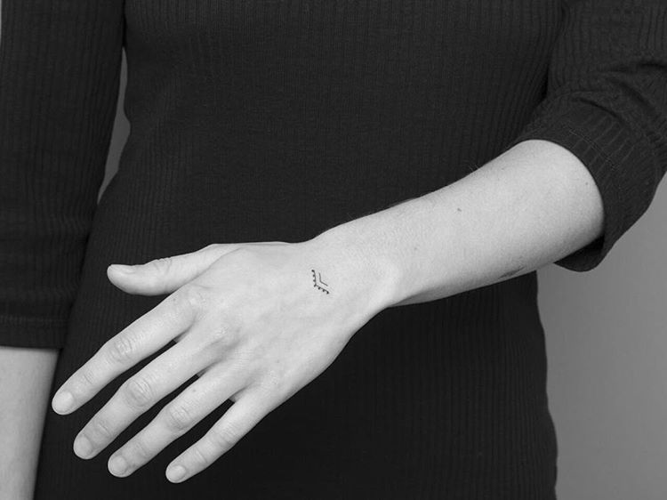 tatuaje minimalista